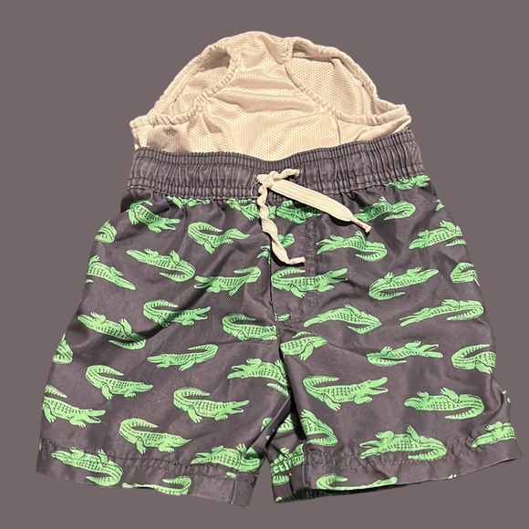 Alligator Swim Trunks Size 2T - Picture 5 of 6